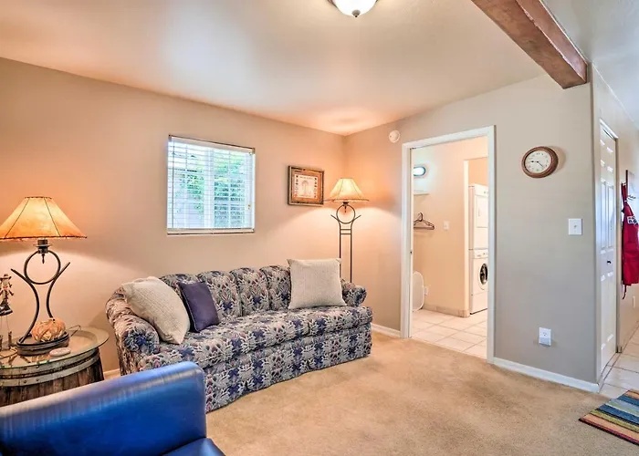 Western-style Family Home: 15 Mi To Pleasant Holiday home Phoenix