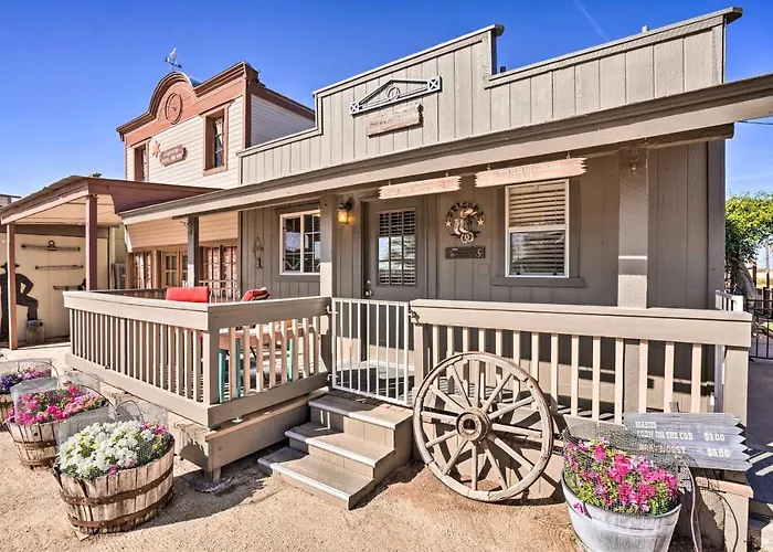 Holiday home Western-style Family Home: 15 Mi To Pleasant Phoenix
